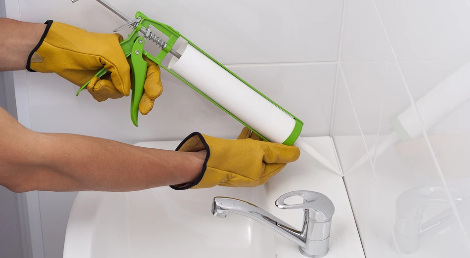Caulking / Silicone Application